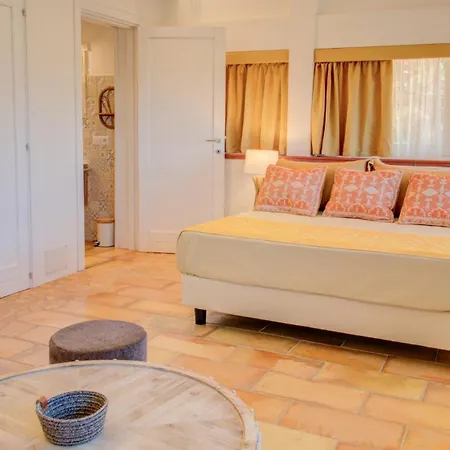 Bed & Breakfast Sui Colli Di Strugas Budoni